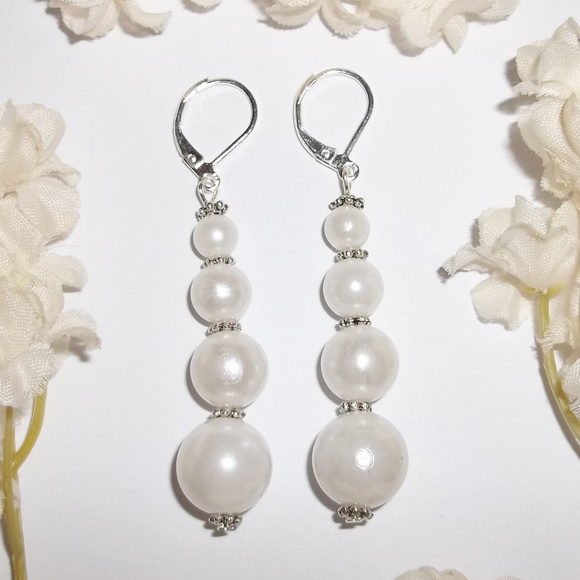Long White Pearl Earrings Set Jewelry Beaded Fashion Accessory Dangle NWT 2859 - Picture 7 of 10